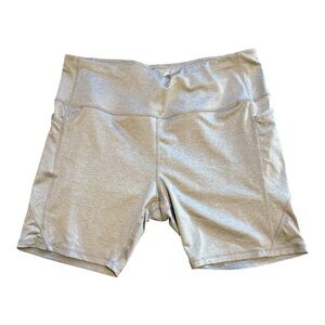 Avia Bike Shorts Women’s XL 16-18 Grey Pockets Stretch Gym Running Hiking